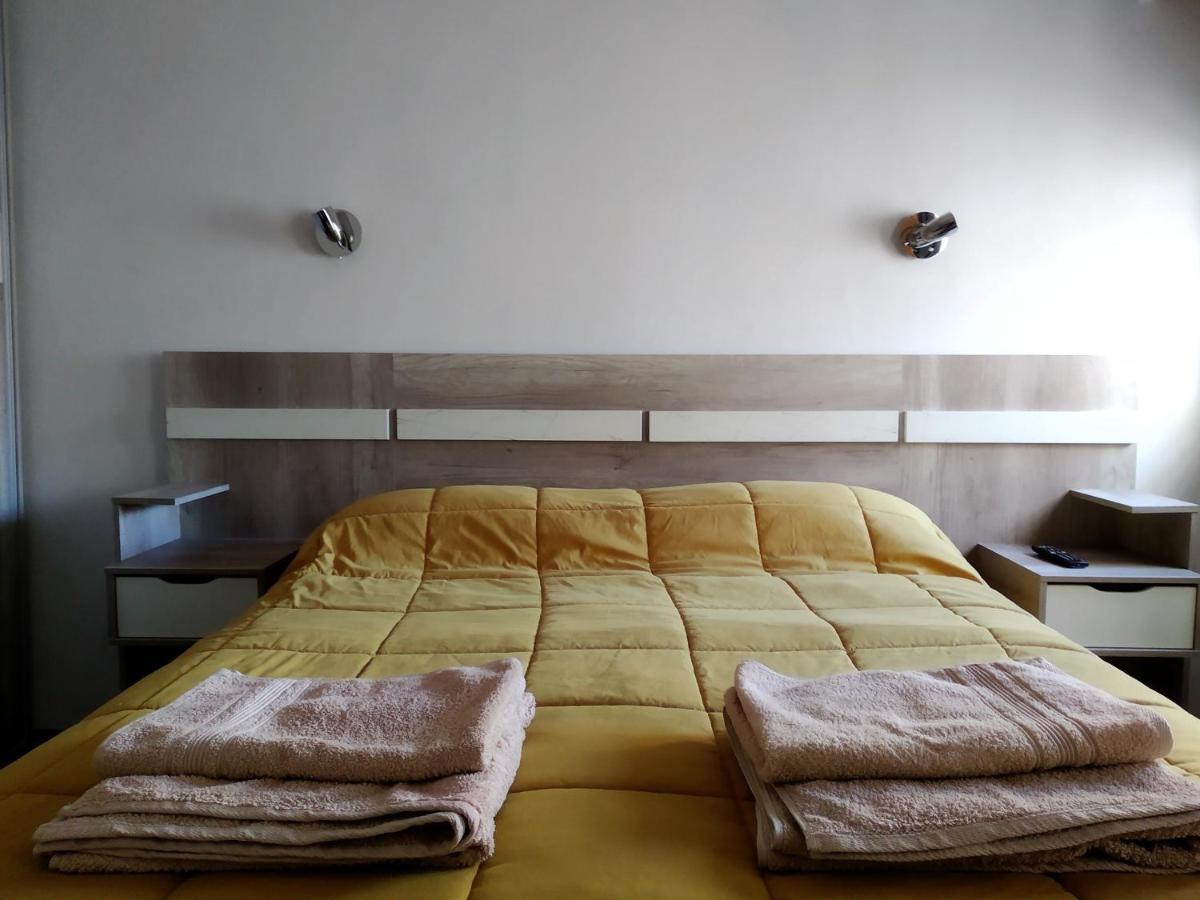 Departamento De Un Dormitorio En Centro Rosarino Rosario Exterior foto